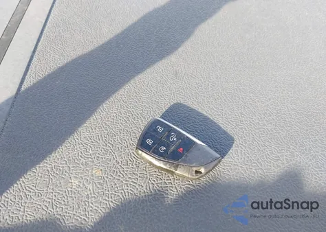 2022 Chevrolet Silverado 1500 4Wd Standard Bed Lt Trail Boss z USA, uszkodzony, nr VIN 3GCUDFEL2NG660765